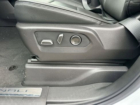 New 2026 GMC Sierra 1500 Denali w/ Technology Package image 12