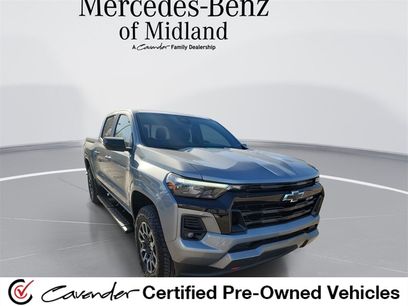 Used 2024 Chevrolet Colorado Z71 w/ Z71 Convenience Package 2