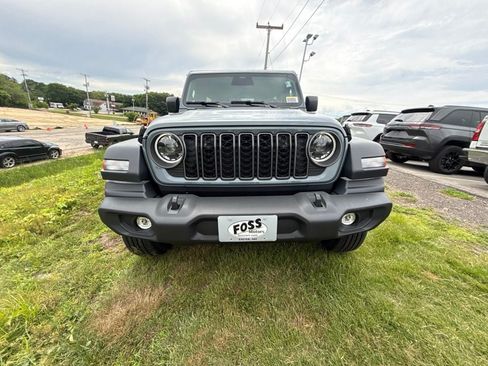New 2026 Jeep Wrangler Unlimited Sport AWD/4WD image 8