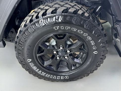 Used 2020 Jeep Wrangler Unlimited Sport image 29