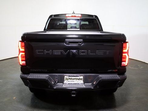 Used 2024 Chevrolet Colorado ZR2 w/ ZR2 Convenience Package III image 12
