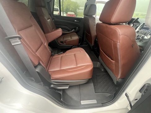 Used 2020 Chevrolet Tahoe Premier w/ Premier Plus Edition image 6