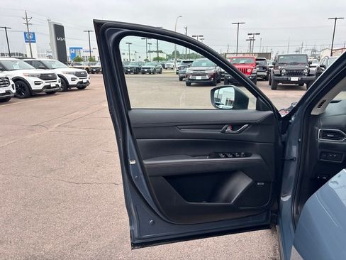 Used 2023 MAZDA CX-5 Carbon Edition AWD/4WD image 11