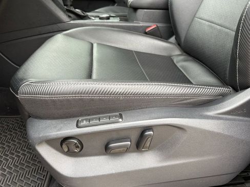 Used 2023 Volkswagen Atlas Cross Sport SEL R-Line image 13