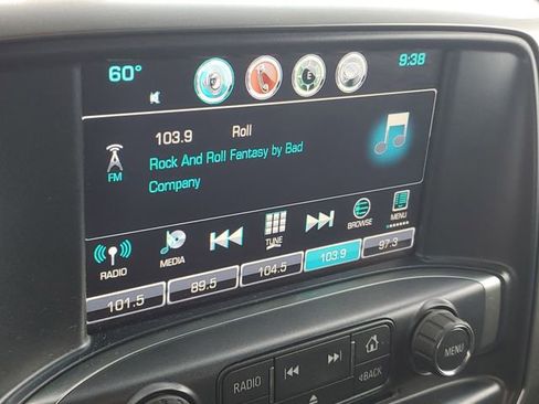 Certified 2019 Chevrolet Silverado 1500 LT image 24