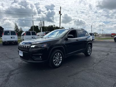 Used 2019 Jeep Cherokee Latitude Plus w/ Cold Weather Group