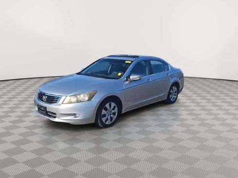 Used 2010 Honda Accord EX-L image 4