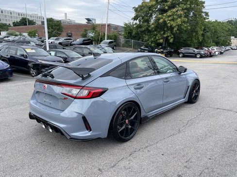 Used 2025 Honda Civic Type R image 8
