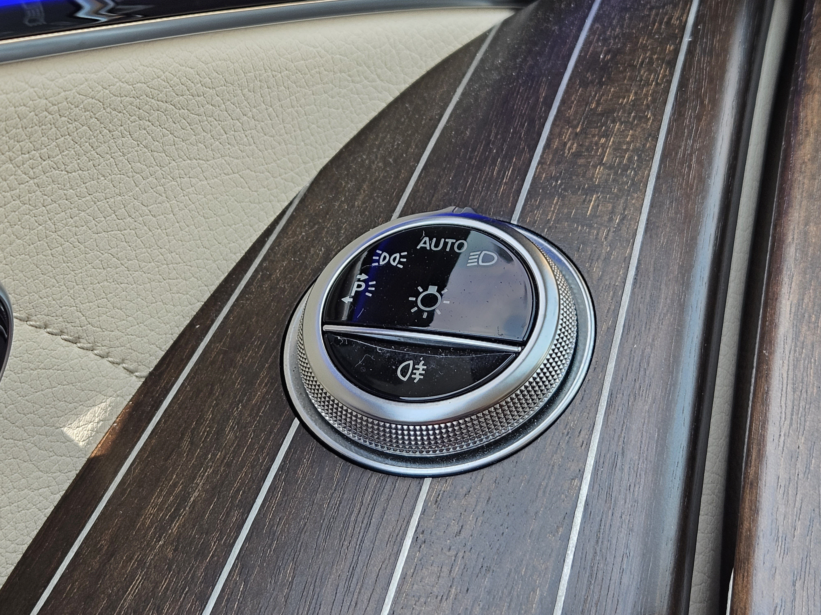 Certified 2023 Mercedes-Benz S 500 4MATIC image 23