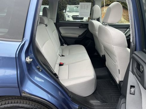 Used 2018 Subaru Forester 2.5i Premium image 17