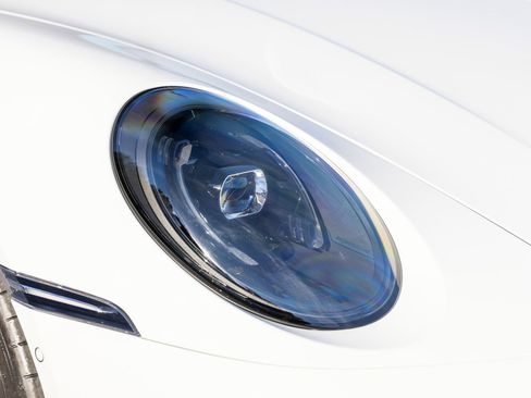 Certified 2025 Porsche 911 Carrera 4 GTS image 15