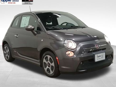 Used 2017 FIAT 500 e FWD image 1