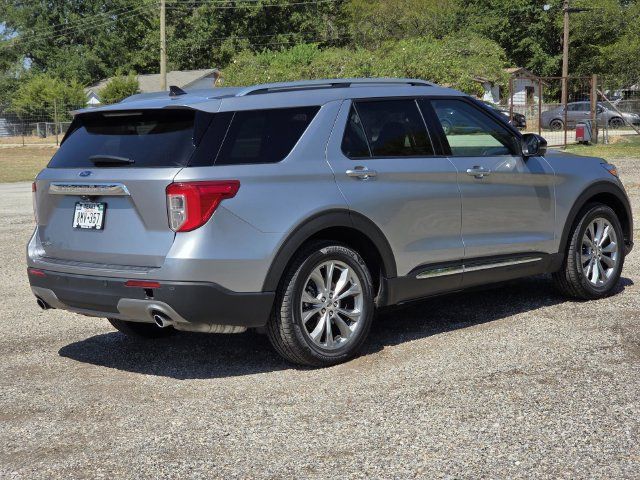 Used 2021 Ford Explorer Limited w/ Equipment Group 301A RWD image 8