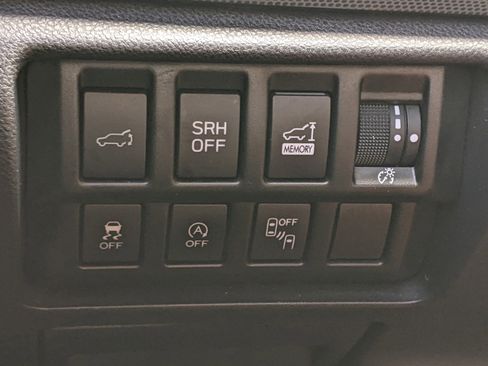 Used 2019 Subaru Forester Limited image 20