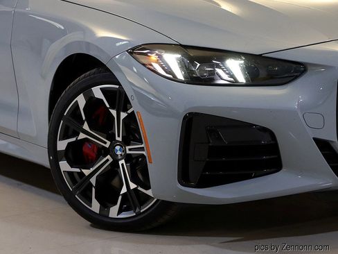 Used 2026 BMW 440i xDrive Coupe w/ Premium Package image 3