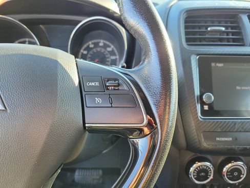 Used 2019 Mitsubishi Outlander Sport SE image 23