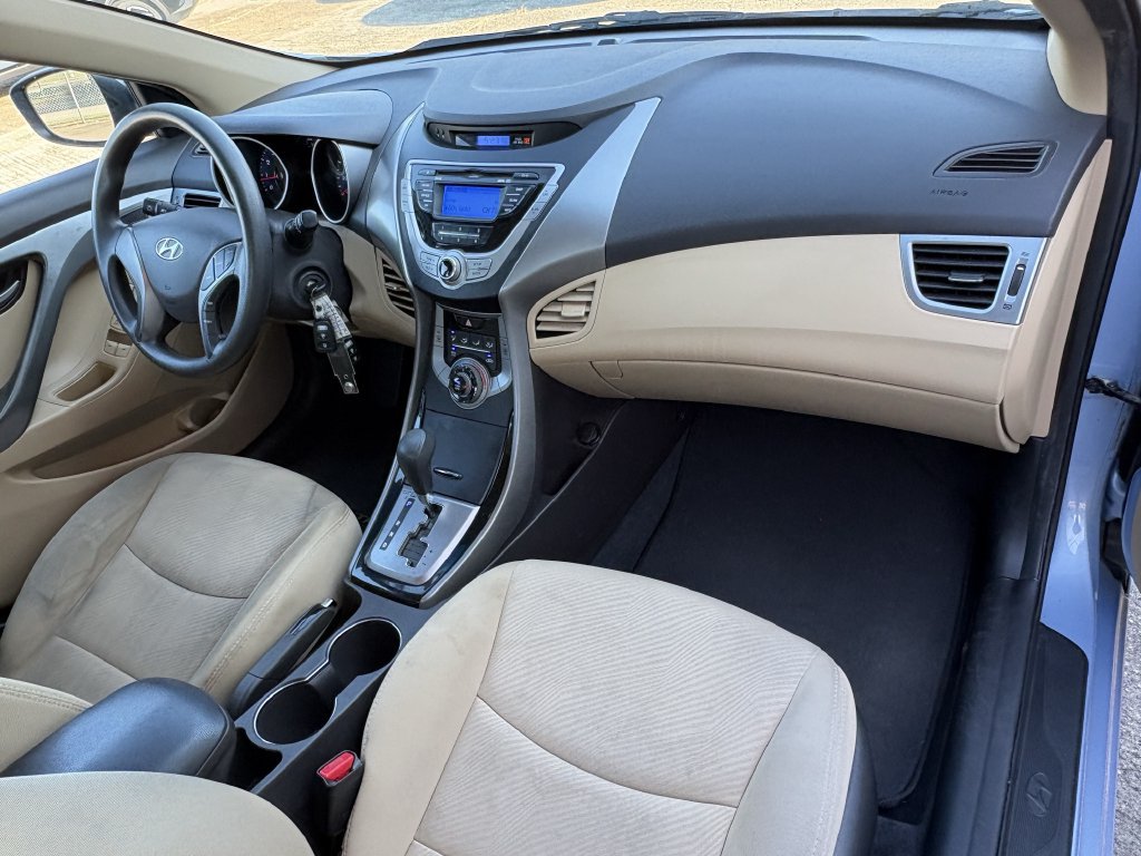 Used 2013 Hyundai Elantra GLS FWD image 27