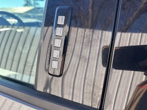 Used 2016 Ford F150 Lariat image 8