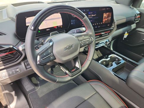 Used 2024 Chevrolet Silverado EV RST AWD/4WD image 10