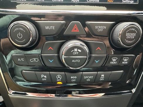 Certified 2021 Jeep Grand Cherokee Freedom Edition image 22