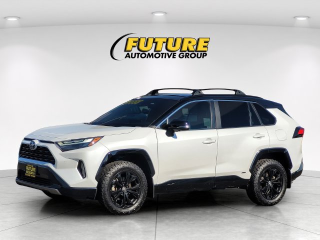 Used 2024 Toyota RAV4 XSE w/ Advanced Technology Package AWD/4WD image 5