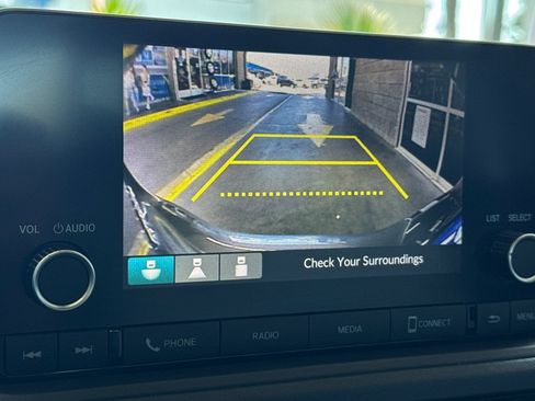 Certified 2023 Honda Accord LX image 18