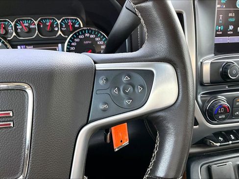 Used 2018 GMC Sierra 1500 SLT image 24
