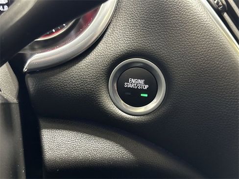 Used 2025 Chevrolet Malibu LT w/ Midnight Edition image 17