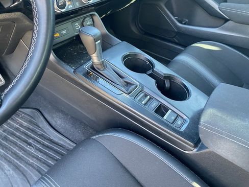 Used 2024 Honda Civic Sport image 13