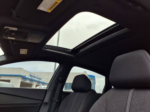 Used 2024 Honda Accord Sport image 10