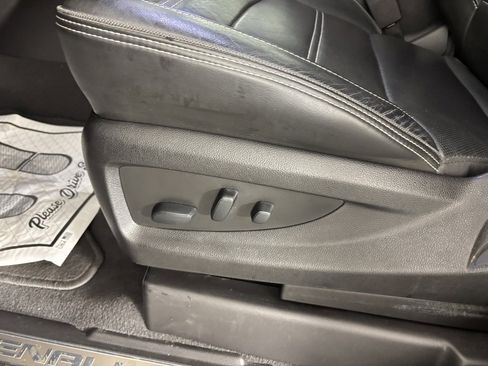 Used 2018 GMC Sierra 1500 Denali w/ Denali Ultimate Package image 12