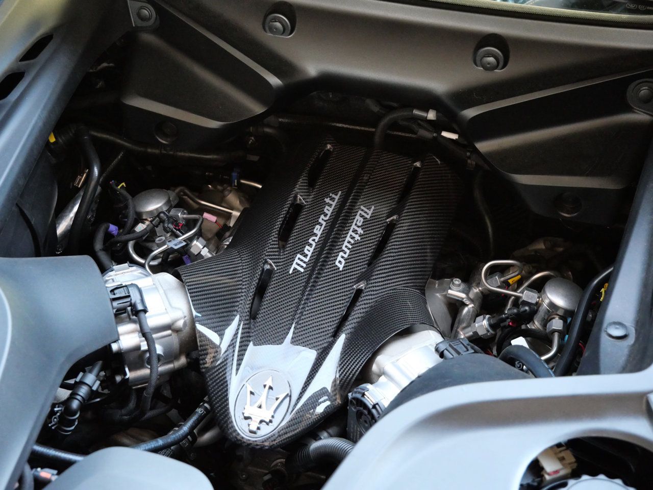 Used 2023 Maserati MC20 Coupe RWD image 21