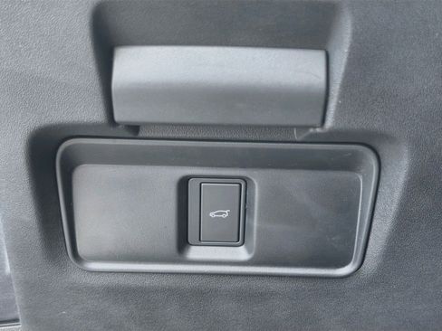 New 2026 Land Rover Range Rover Evoque S AWD/4WD image 35