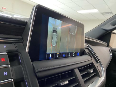 Used 2023 Chevrolet Tahoe LT image 37