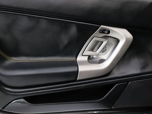 Used 2013 Lamborghini Gallardo LP 560-4 image 8