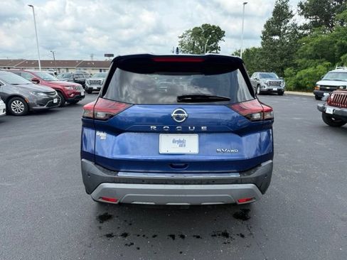 Used 2021 Nissan Rogue SV w/ Premium Package AWD/4WD image 6