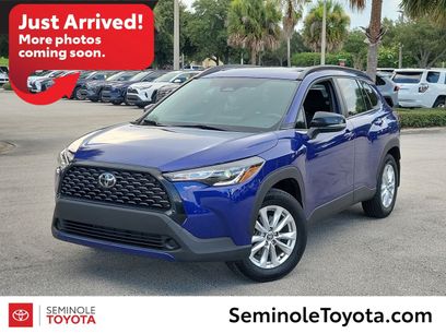 Used 2025 Toyota Corolla Cross LE w/ Moonroof Package