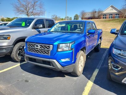 Used 2024 Nissan Frontier SV w/ SV Convenience Package