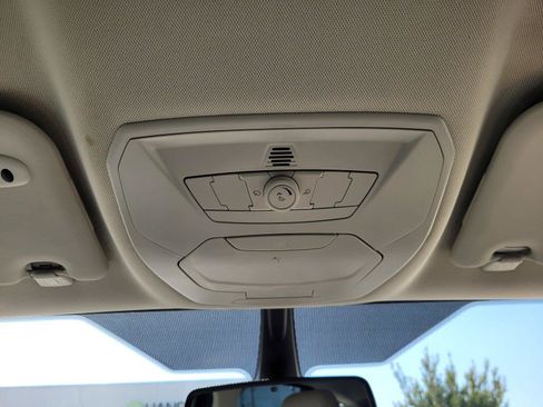 Used 2015 Ford C-MAX SEL w/ Equipment Group 302A FWD image 28