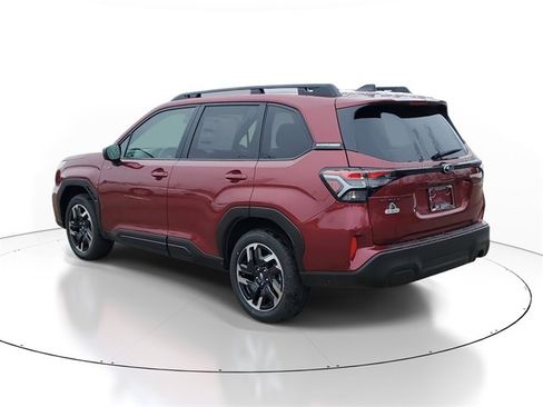 New 2025 Subaru Forester Premium image 3