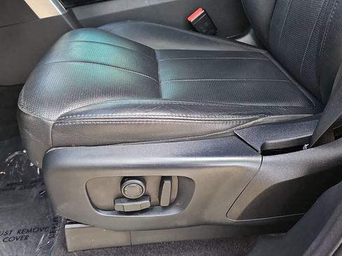 Used 2019 Land Rover Discovery HSE AWD/4WD image 29