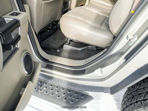 Used 2003 HUMMER H2 w/ Preferred Equipment Group image 65