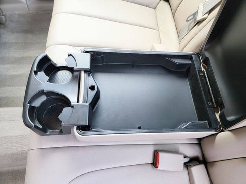 Used 2003 Toyota Avalon XLS FWD image 24