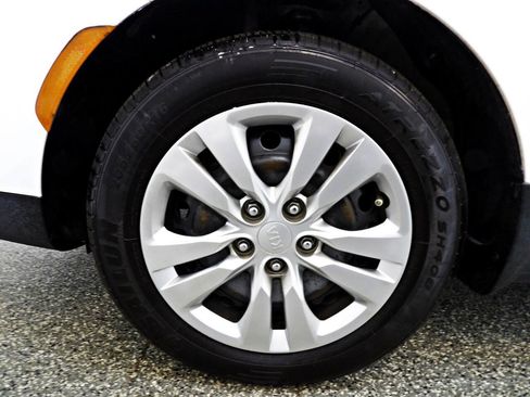 Used 2020 Kia Soul LX FWD image 18