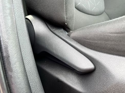 Used 2024 Toyota RAV4 XLE image 26