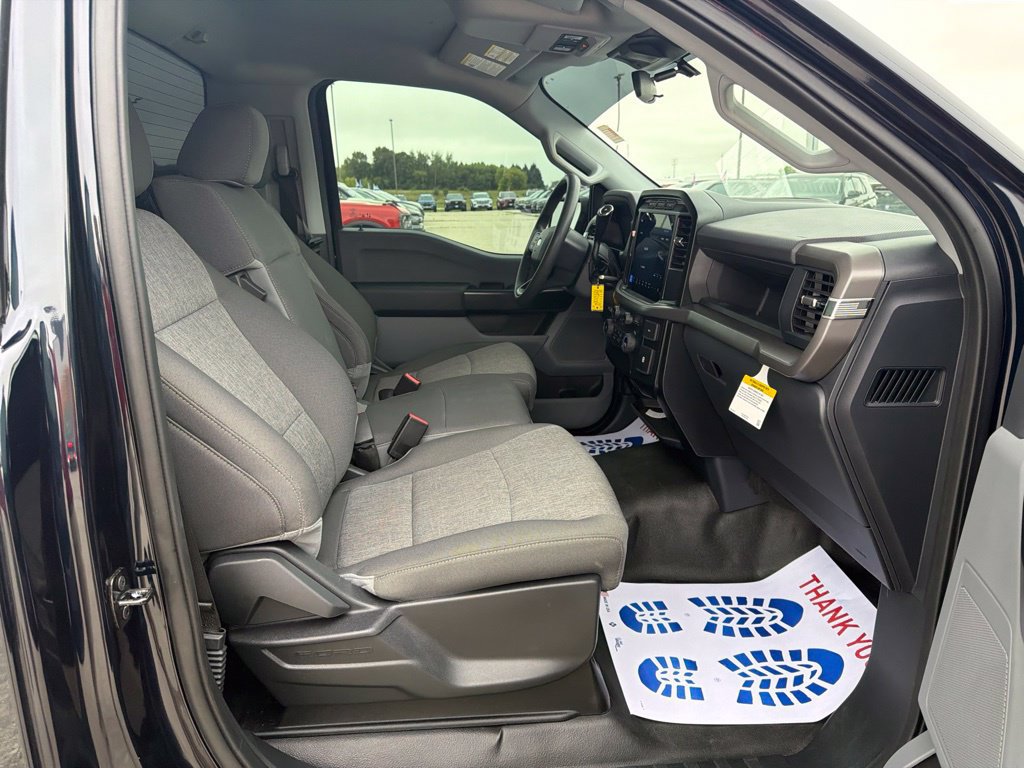 Used 2024 Ford F150 XL w/ Equipment Group 103A High AWD/4WD image 15