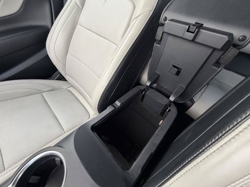 Used 2024 Ford Mustang Premium RWD image 13