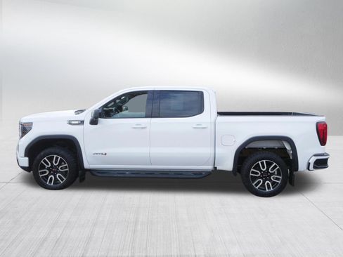 Used 2022 GMC Sierra 1500 AT4 w/ AT4 Premium Package image 4