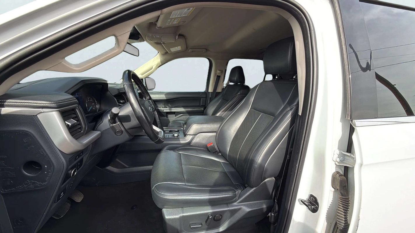 Used 2024 Ford Expedition Max XLT AWD/4WD image 20