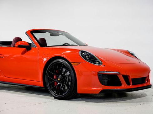 Used 2018 Porsche 911 Carrera GTS image 44